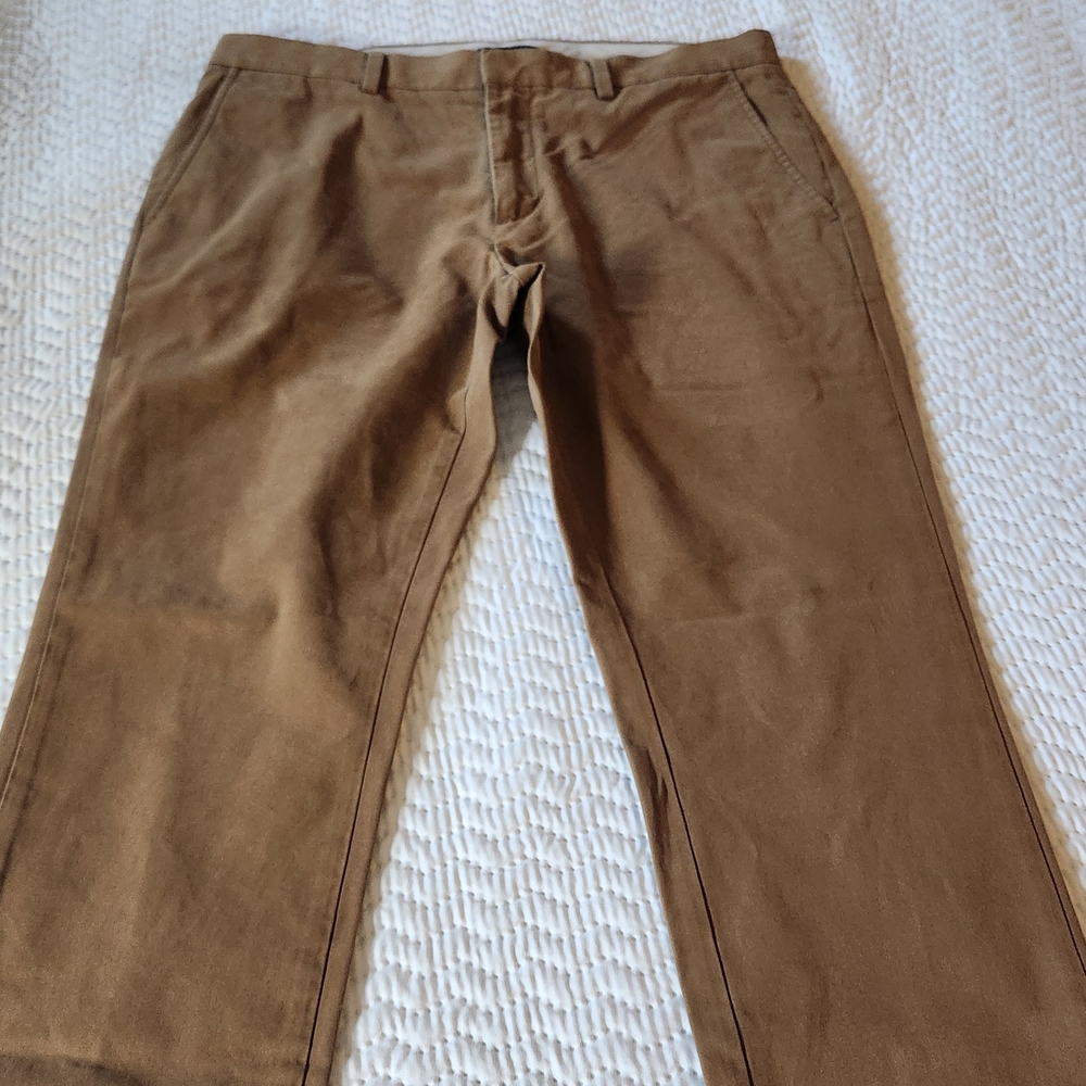 Banana Republic Fulton Chinos Size 33x30